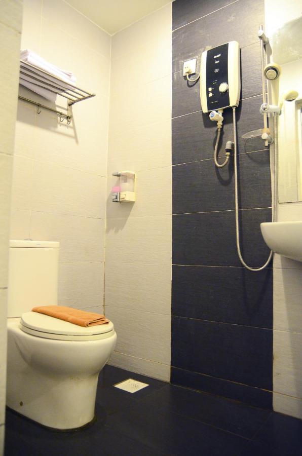 Newland Hotel Johor Bahru Exterior foto