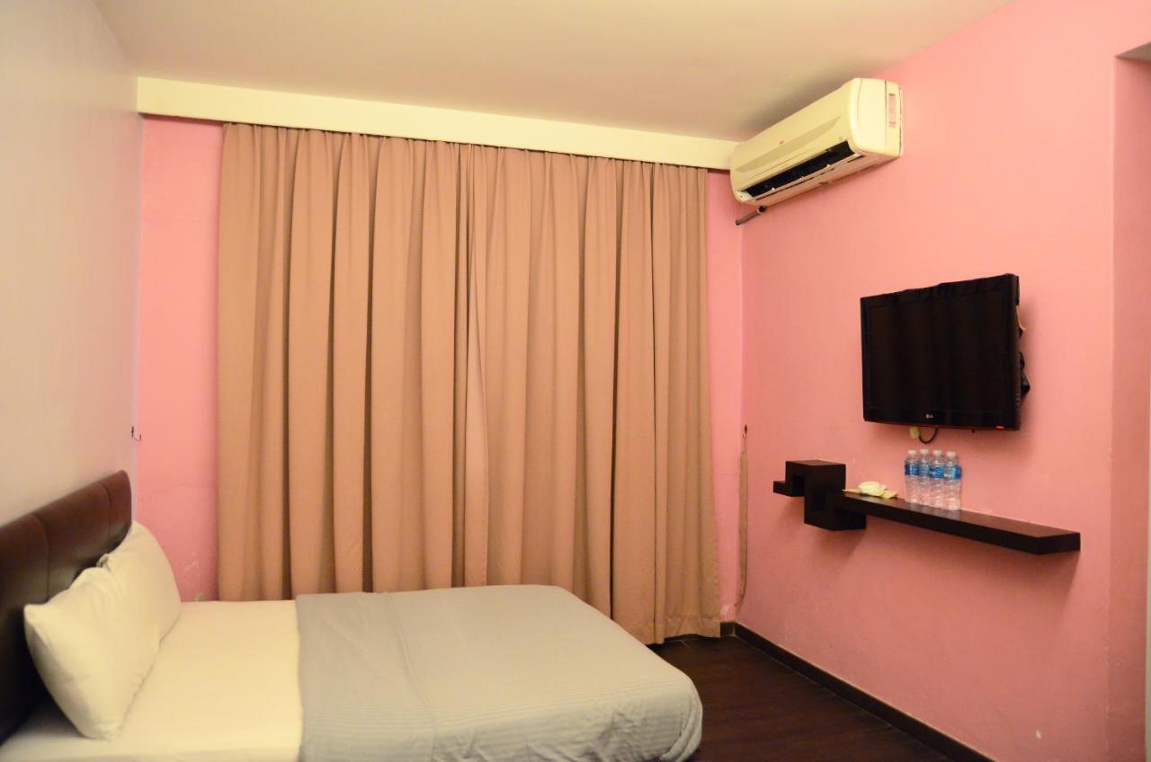 Newland Hotel Johor Bahru Exterior foto
